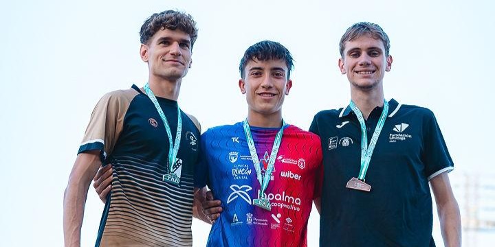 nueve-medallas-para-el-club-atletismo-delsur-coop-la-palma-en-el-campeonato-andaluz-saub-23