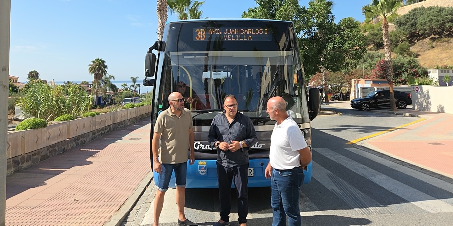 almunecar-refuerza-la-movilidad-de-verano-con-un-nuevo-parking-en-el-pozuelo-y-mas-autobuses-hasta-la-playa-de-cabria