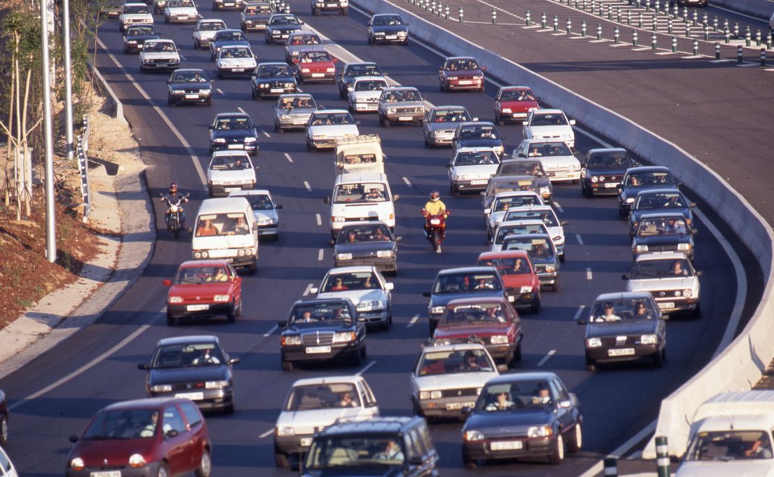 la-dgt-activa-en-granada-la-operacion-verano-2025-con-mas-de-123-000-desplazamientos-previstos-en-el-primer-fin-de-semana-de-julio