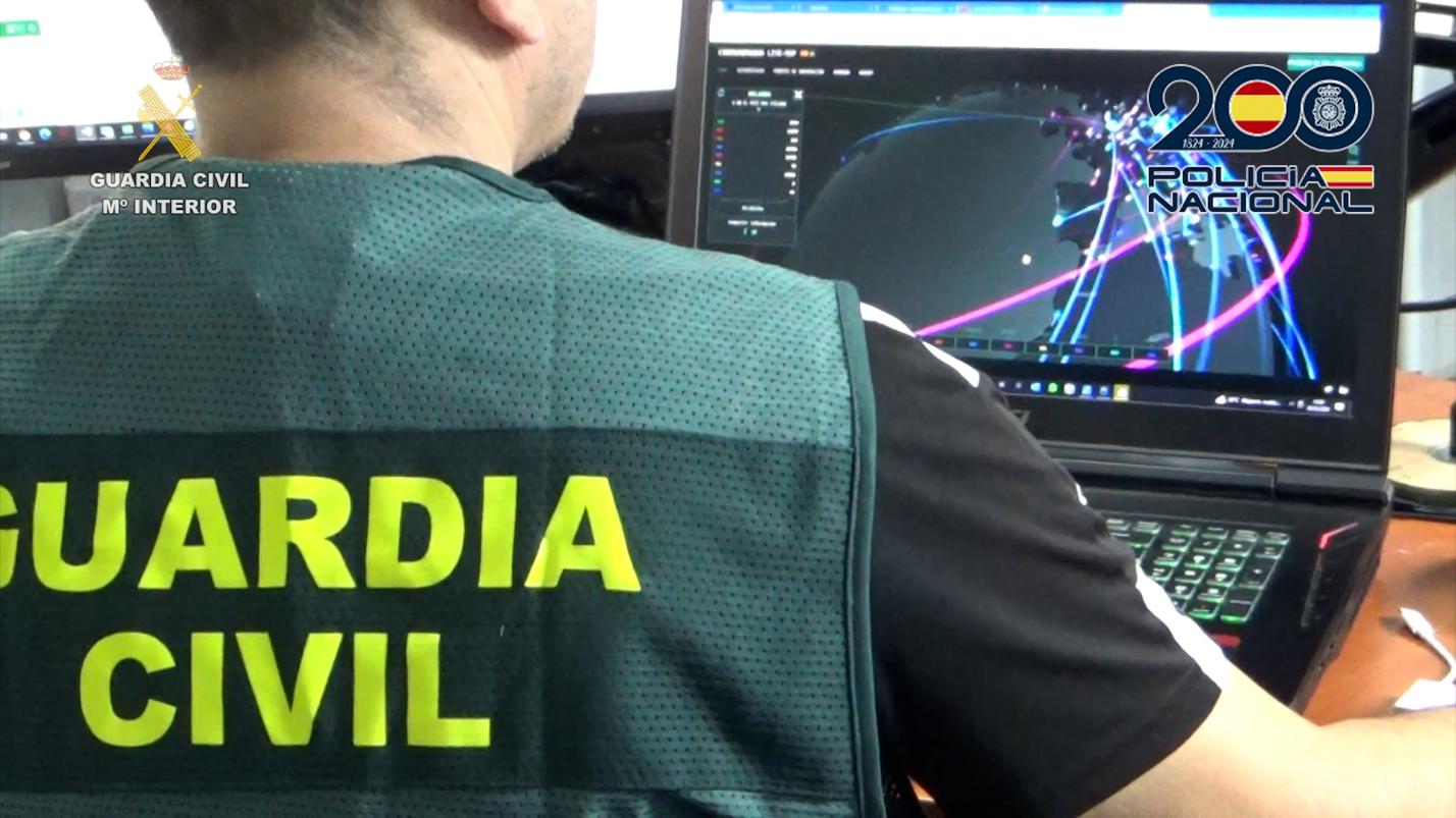 usa-a-su-hijo-para-fingir-un-robo-con-cuchillo-y-estafar-al-seguro-la-guardia-civil-destapa-el-engano