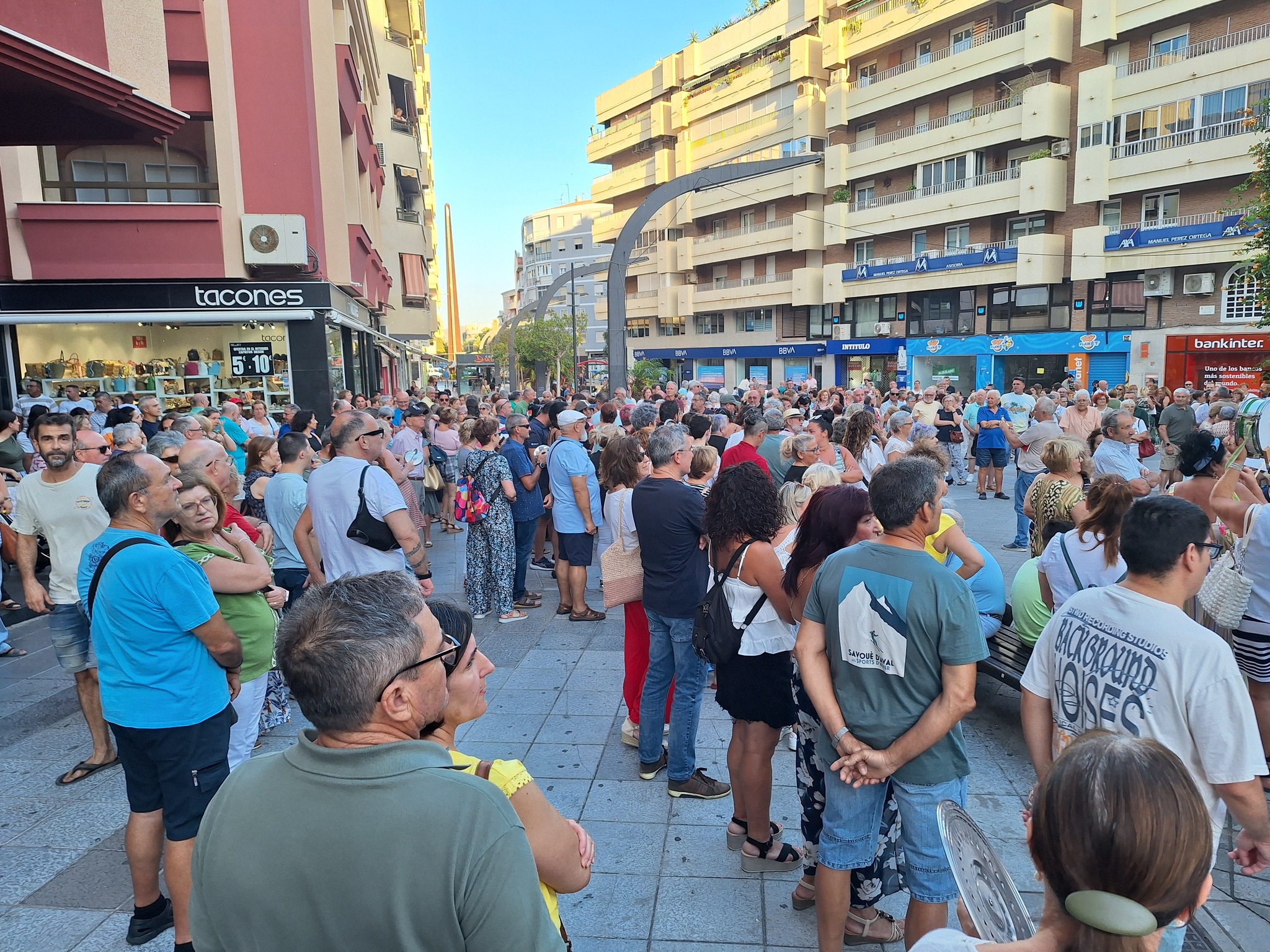 cacerolada-por-una-sanidad-digna-en-varios-pueblos-de-la-costa