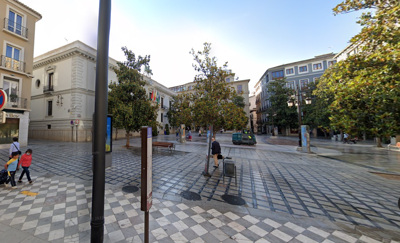 el-ayuntamiento-de-granada-aplica-la-subida-salarial-del-05-a-los-2200-empleados-municipales