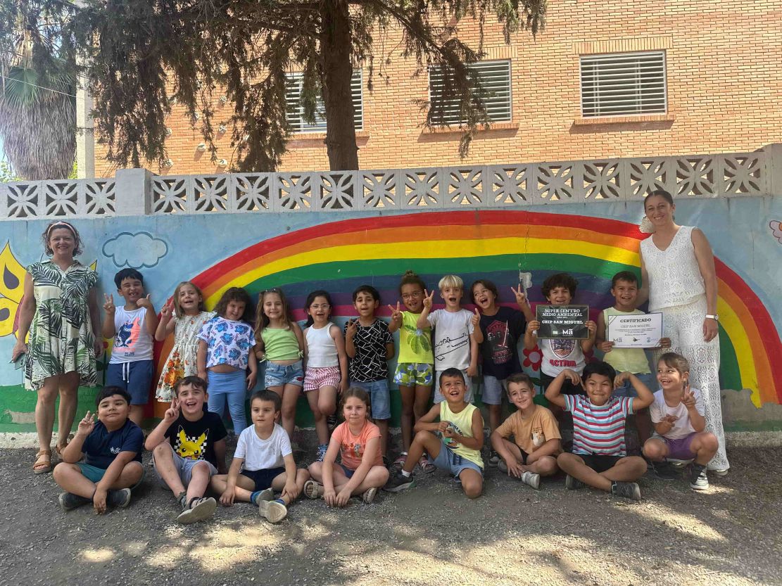 casi-3-000-alumnos-de-almunecar-participan-en-el-programa-de-medio-ambiente-impulsado-por-el-ayuntamiento
