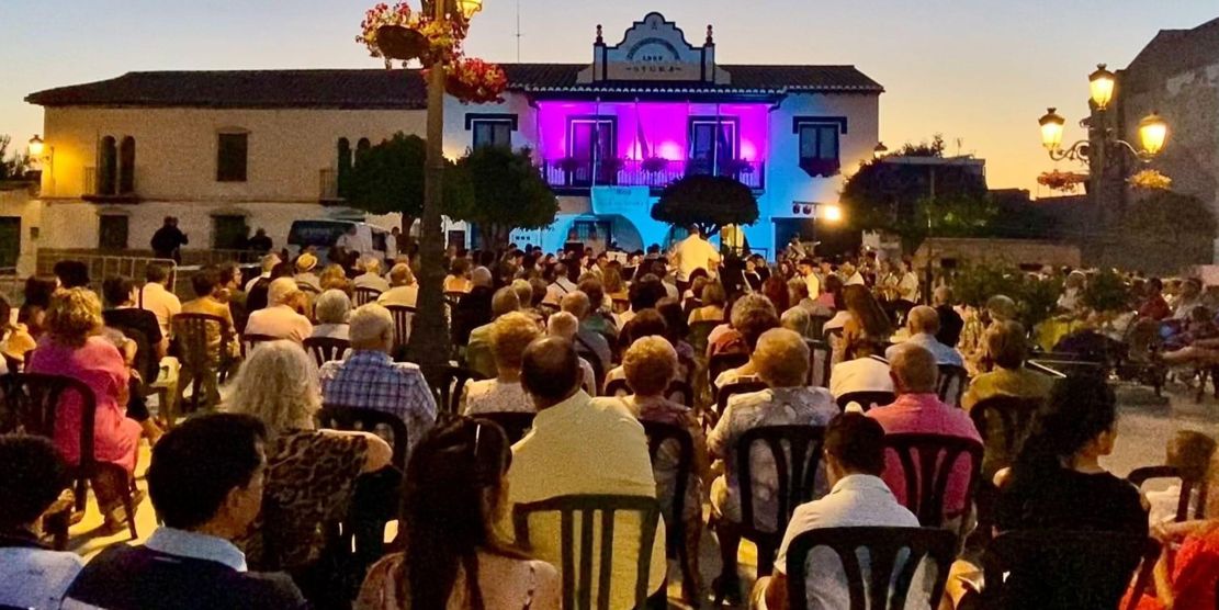 la-plaza-de-espana-acoge-este-sabado-el-xx-certamen-de-bandas-villa-de-otura