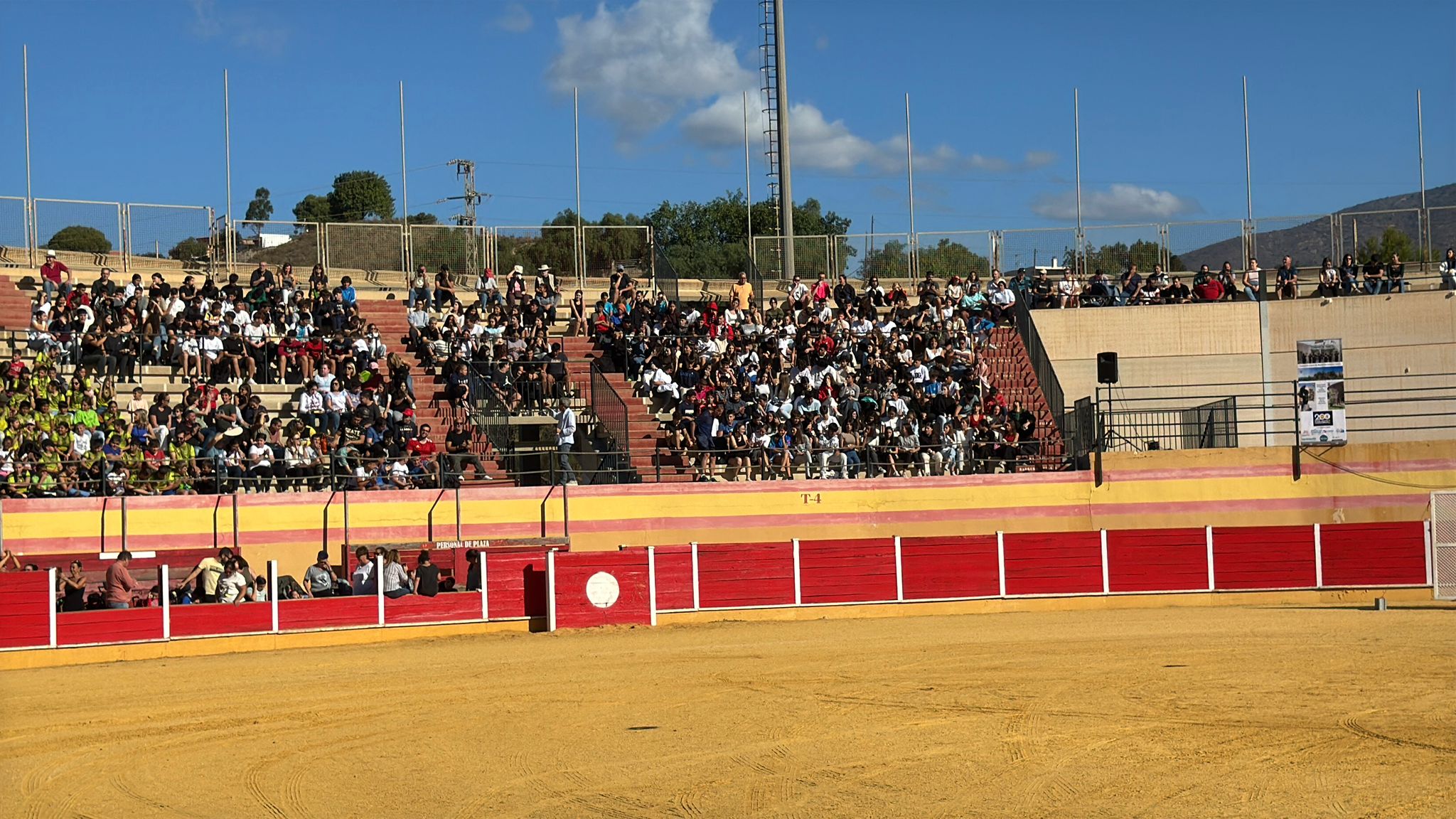 motril-se-viste-de-fiesta-para-celebrar-una-gran-novillada-con-jovenes-promesas-del-toreo