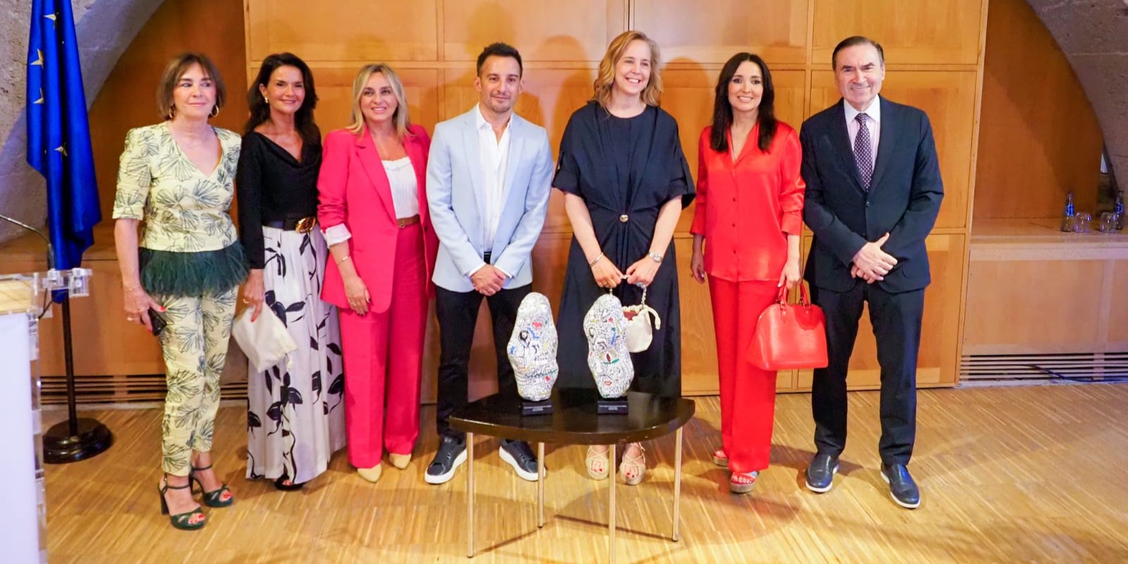 bajo-la-mirada-de-la-alhambra-granada-reconoce-a-amenabar-y-loewe-como-pilares-de-la-cultura-europea