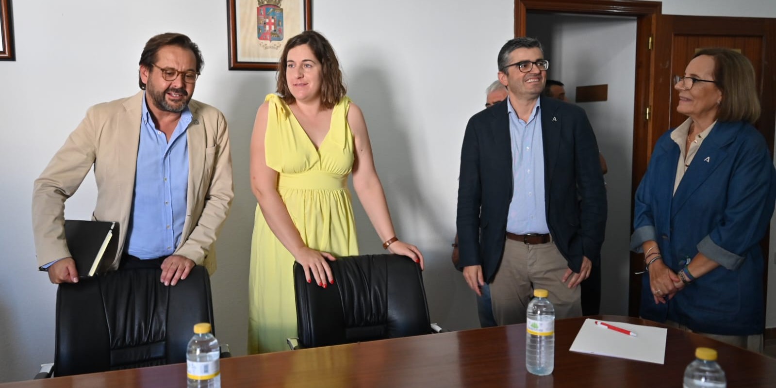 junta-y-ayuntamiento-de-cadiar-trabajan-en-el-impulso-de-distintos-proyectos-en-el-municipio