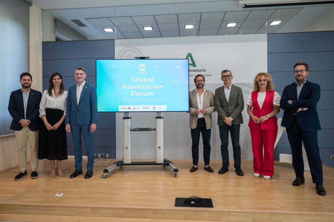 diputacion-lanza-el-plan-ecopueblo-con-16-millones-de-euros-para-fomentar-la-eficiencia-energetica-en-102-municipios-de-la-provincia