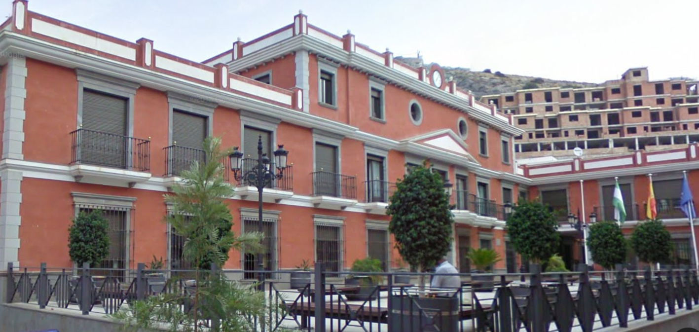 castell-de-ferro-ccoo-y-ugt-denuncian-la-novena-muerte-laboral-en-granada-en-2025-y-exigen-responsabilidades-ante-una-tragedia-evitable