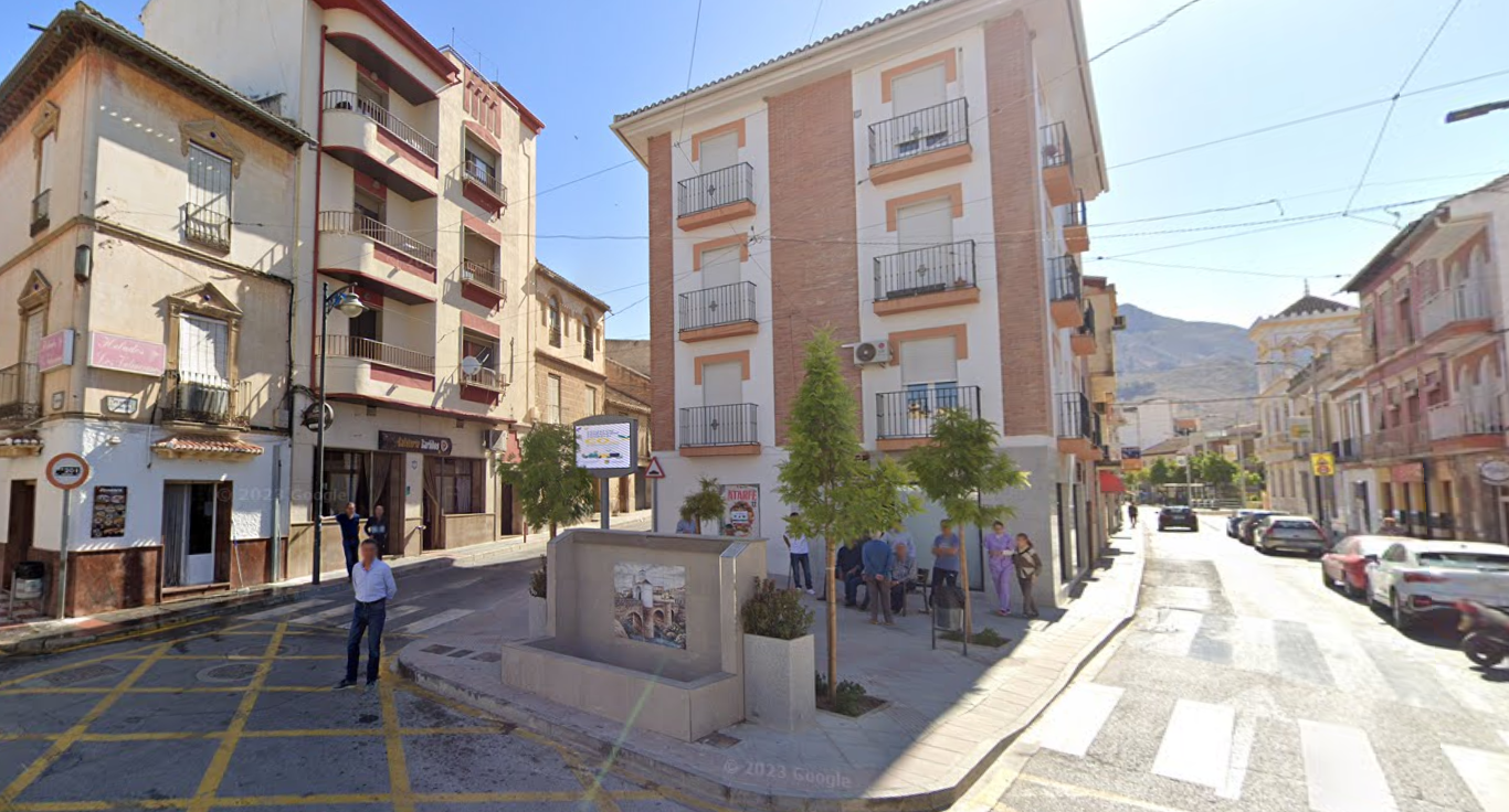 la-guardia-civil-rescata-a-un-hombre-que-habia-sufrido-un-accidente-cerebrovascular-en-su-domicilio