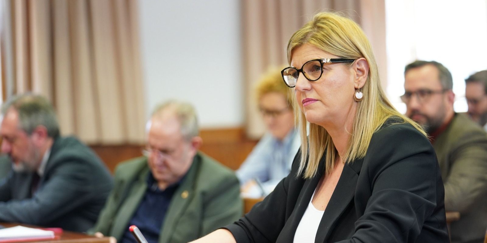 la-senadora-del-pp-por-granada-exige-explicaciones-al-psoe-por-nuevos-audios-que-vinculan-el-caso-abalos-koldo-cerdan-con-la-provincia