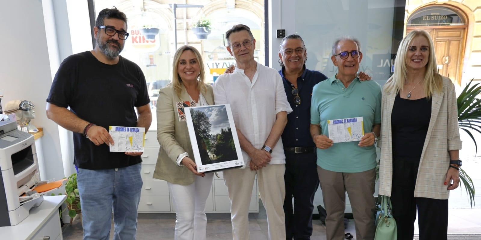 granada-convierte-su-centro-historico-en-una-galeria-urbana-con-la-segunda-ruta-de-comercio-rincones-de-granada