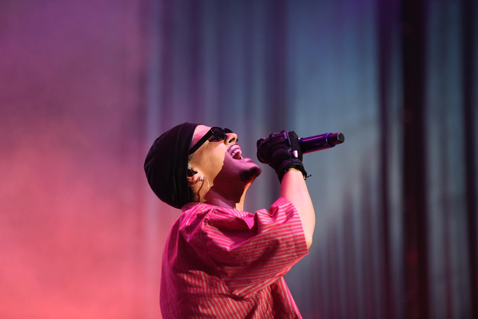 motril-se-rinde-a-abraham-mateo-en-una-noche-para-el-recuerdo