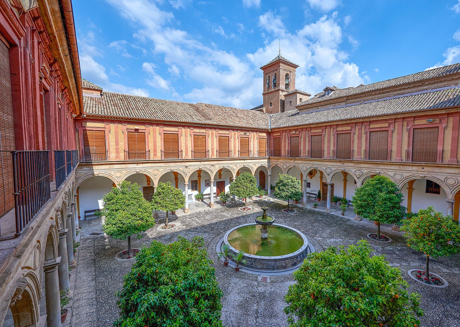 la-i-bienal-de-flamenco-de-granada-convierte-la-abadia-del-sacromonte-en-su-epicentro-y-estrena-un-plan-especial-de-transporte-para-el-publico