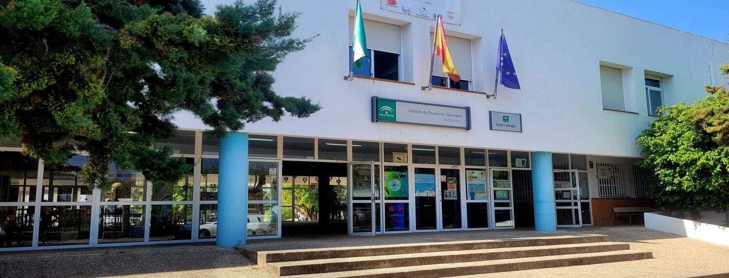 los-ies-francisco-javier-de-burgos-y-jose-martin-recuerda-de-motril-y-el-ies-mediterraneo-de-salobrena-estrenaran-aulas-de-tecnologia-aplicada-el-proximo-curso