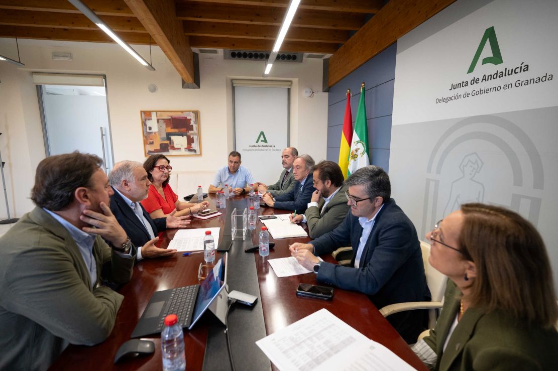 la-junta-respalda-a-cruz-roja-en-granada-para-impulsar-empleo-salud-e-inclusion-social-entre-los-mas-vulnerables