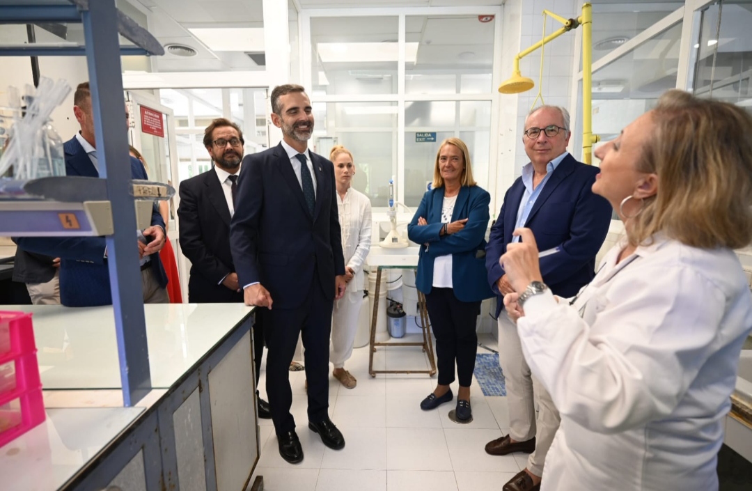 motril-epicentro-andaluz-del-control-del-agua-uno-de-los-laboratorios-mas-avanzados-de-europa-garantiza-la-calidad-hidrica-de-la-region