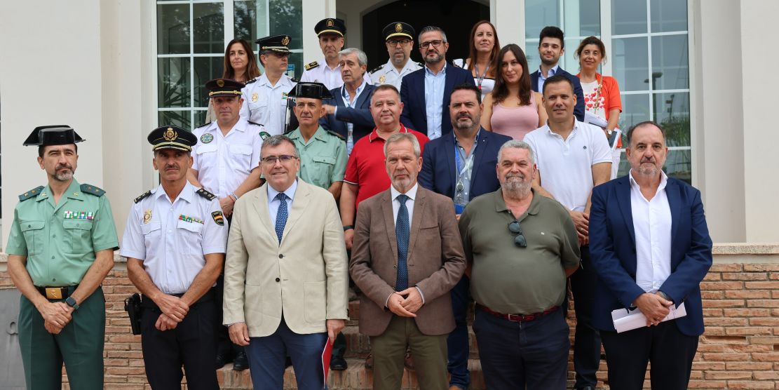 el-puerto-de-motril-bate-record-en-la-ope-2025-con-127-208-pasajeros-32-768-vehiculos-y-252-rotaciones-maritimas-consolidandose-como-el-cuarto-de-espana