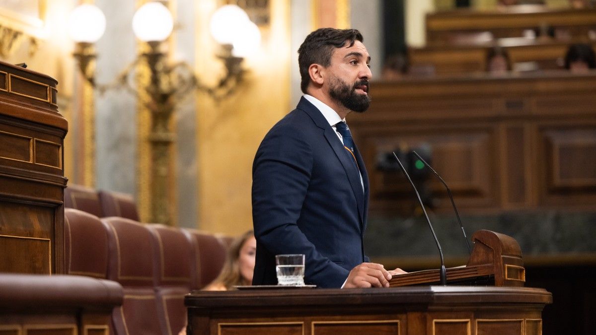 vox-alerta-de-la-inseguridad-en-granada-motril-loja-y-castell-de-ferro-por-reyertas-y-desembarcos-de-inmigrantes-ilegales