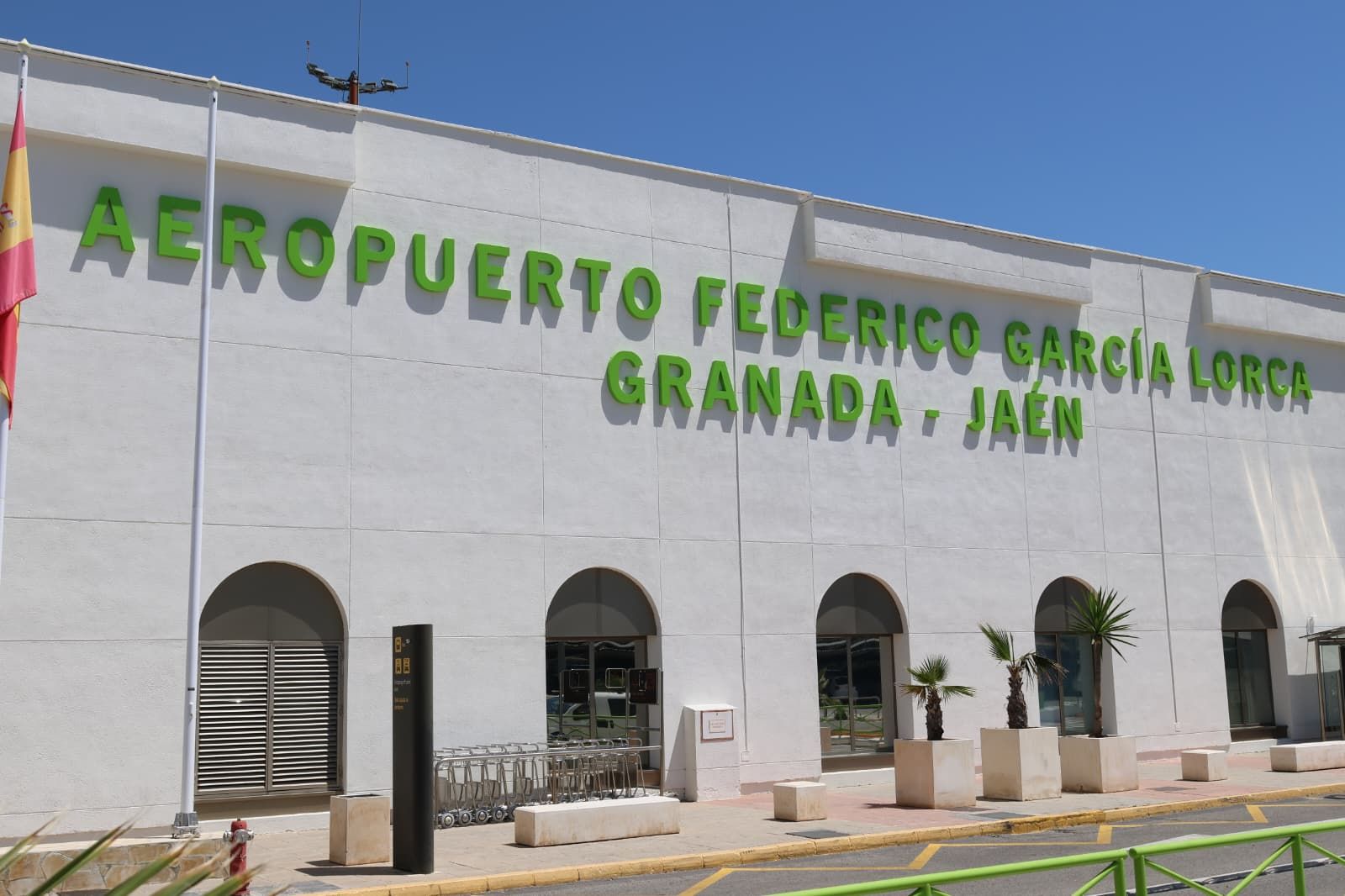 granada-jaen-se-moderniza-aena-invertira-22-millones-en-la-pista-y-mas-de-2-millones-en-la-zona-de-llegadas-dentro-de-un-plan-nacional-de-12-888-millones-2027-2031