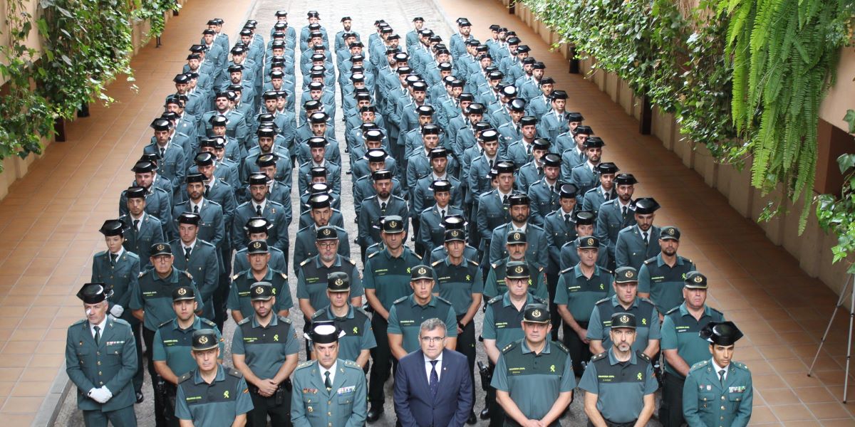 cerca-de-28-000-personas-opositan-este-sabado-a-una-de-las-3-118-plazas-ofertadas-para-ingresar-en-la-guardia-civil