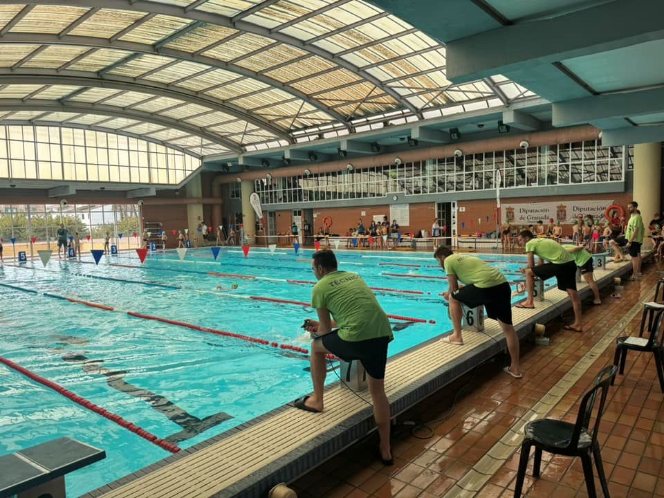 almunecar-anuncia-la-reapertura-de-la-piscina-municipal-cubierta-tras-el-paron-estival