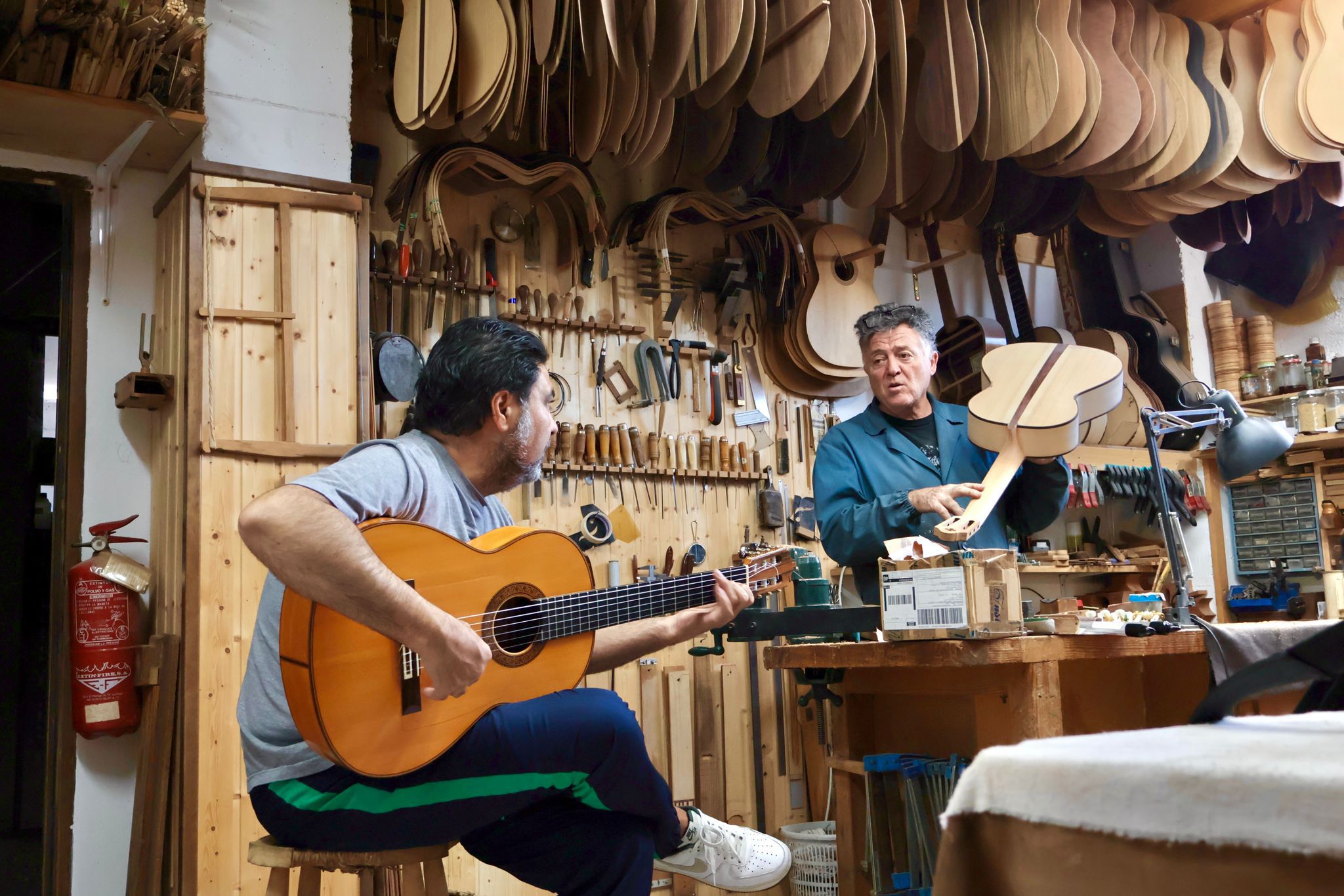 la-bienal-de-flamenco-estrena-en-la-abadia-del-sacromonte-la-fiesta-de-la-guitarra-preludio-de-la-guia-de-guitarreros
