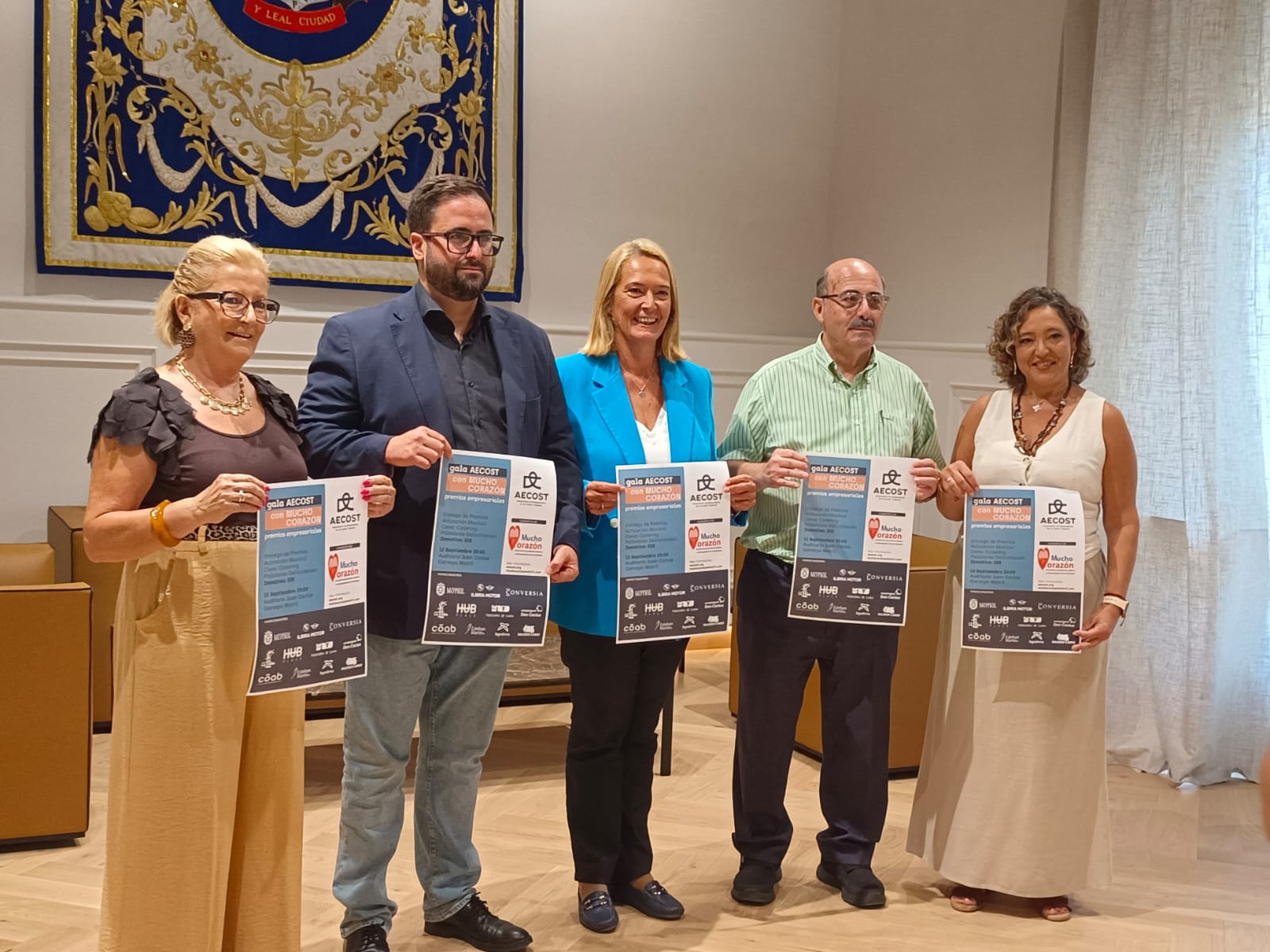 la-gala-aecost-2025-fusiona-talento-empresarial-y-solidaridad-en-motril