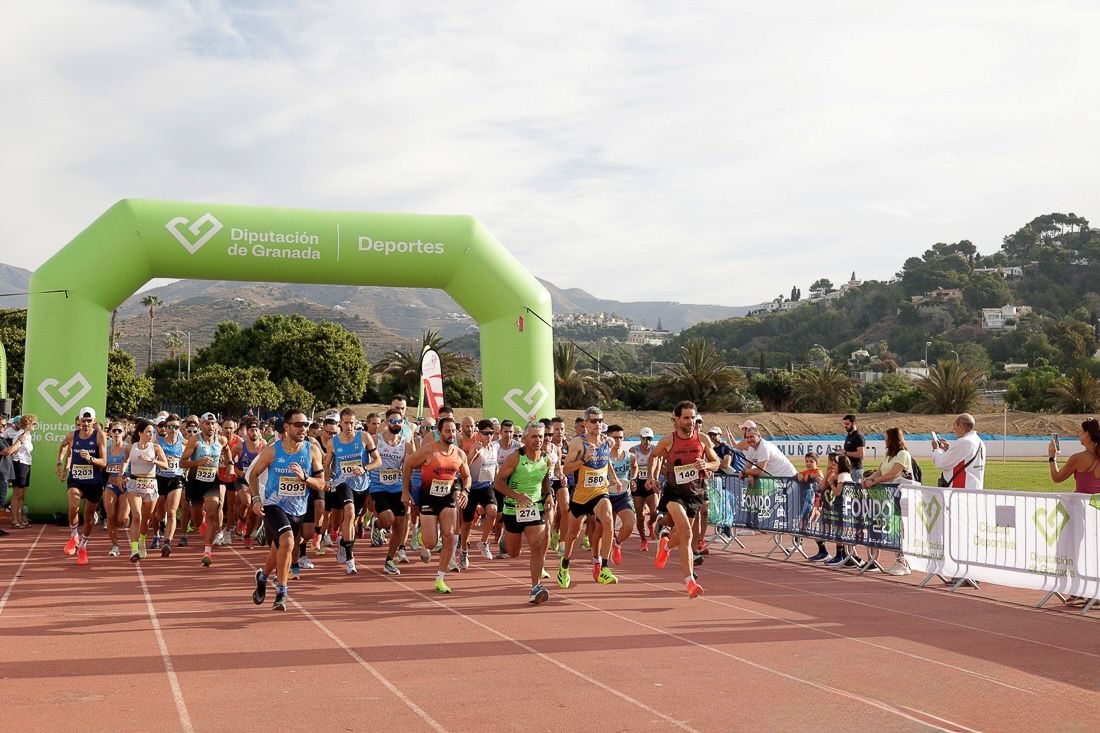 almunecar-diez-kilometros-casi-un-millar-de-corredores-y-28-grados-asi-se-vivio-el-gran-premio-de-fondo