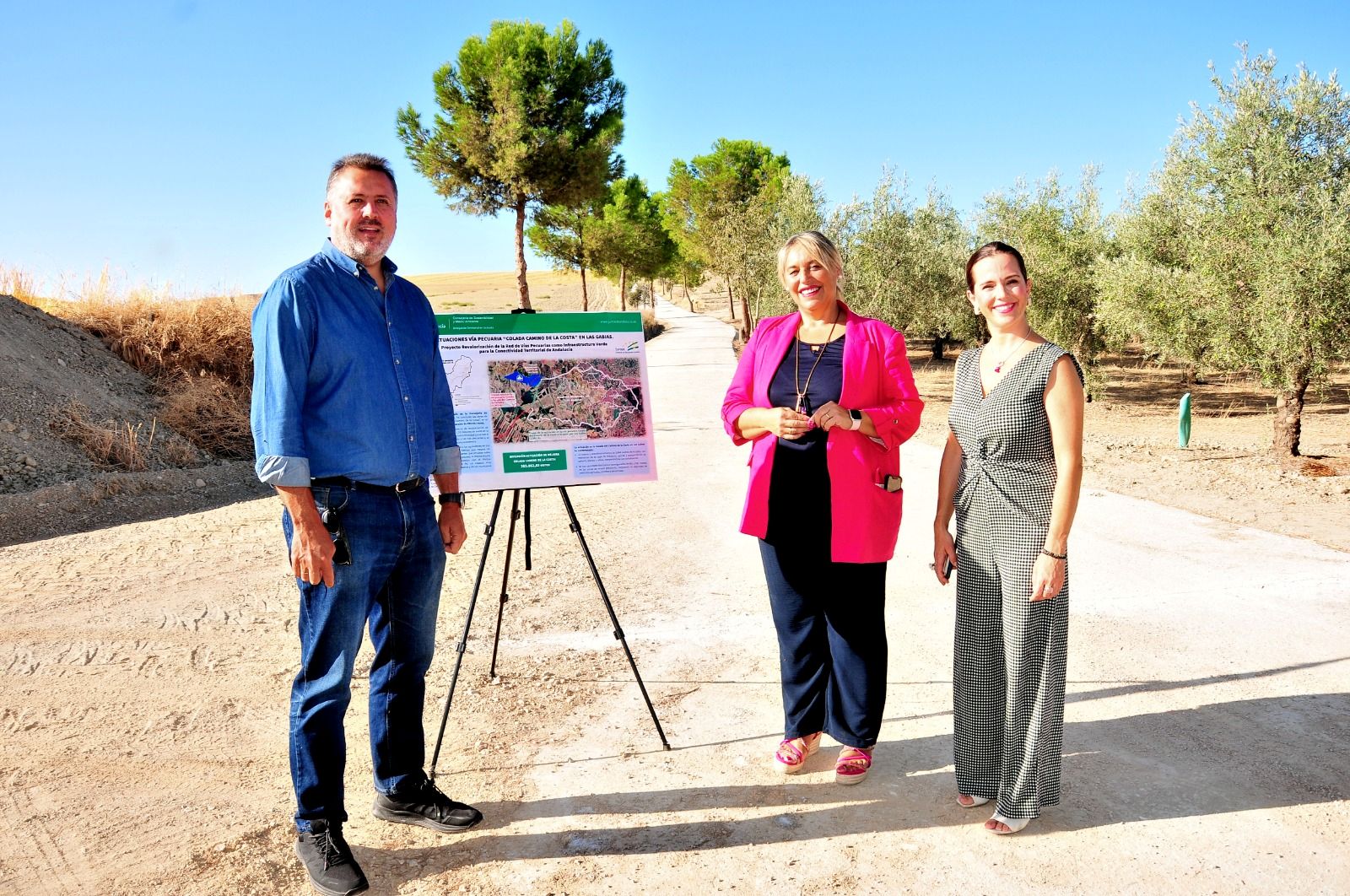 la-junta-de-andalucia-invierte-283-000-e-en-mejorar-la-colada-camino-de-la-costa-en-las-gabias-reforzando-vias-pecuarias-como-corredores-ecologicos-y-de-uso-publico