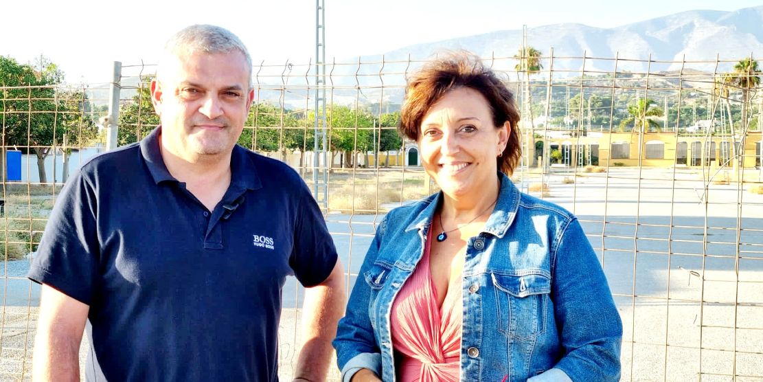 centrados-en-motril-denuncia-el-abandono-del-centro-de-dia-de-varadero-sin-conserjes-cerrado-por-las-tardes-y-con-servicios-basicos-paralizados-desde-hace-anos