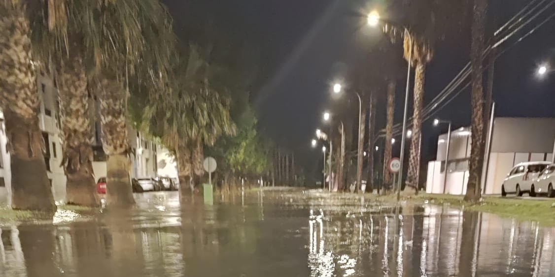 el-psoe-motril-denuncia-el-abandono-de-pueblo-mediterraneo-inundaciones-aceras-rotas-y-falta-de-mantenimiento