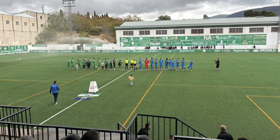 el-cf-motril-asalta-mancha-real-y-se-afianza-como-lider-indiscutible-0-1