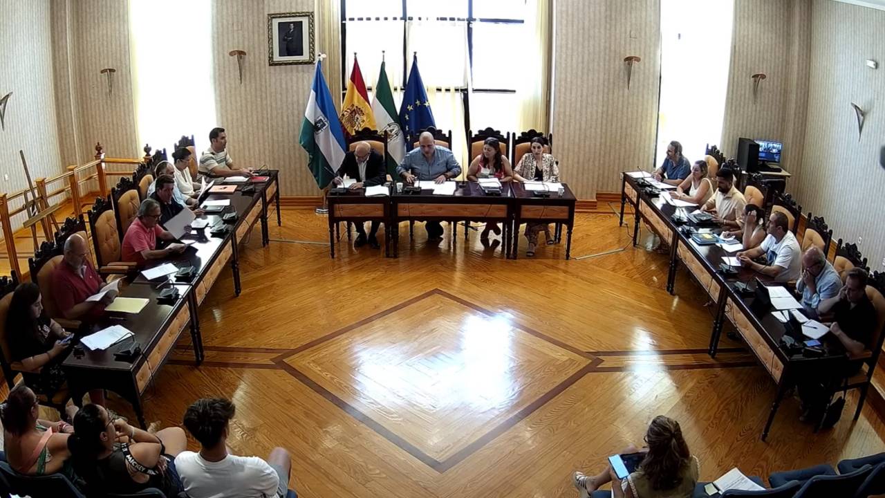 salobrena-el-ayuntamiento-aprueba-por-unanimidad-la-financiacion-inicial-para-la-memoria-tecnica-de-exhumaciones-de-fosas