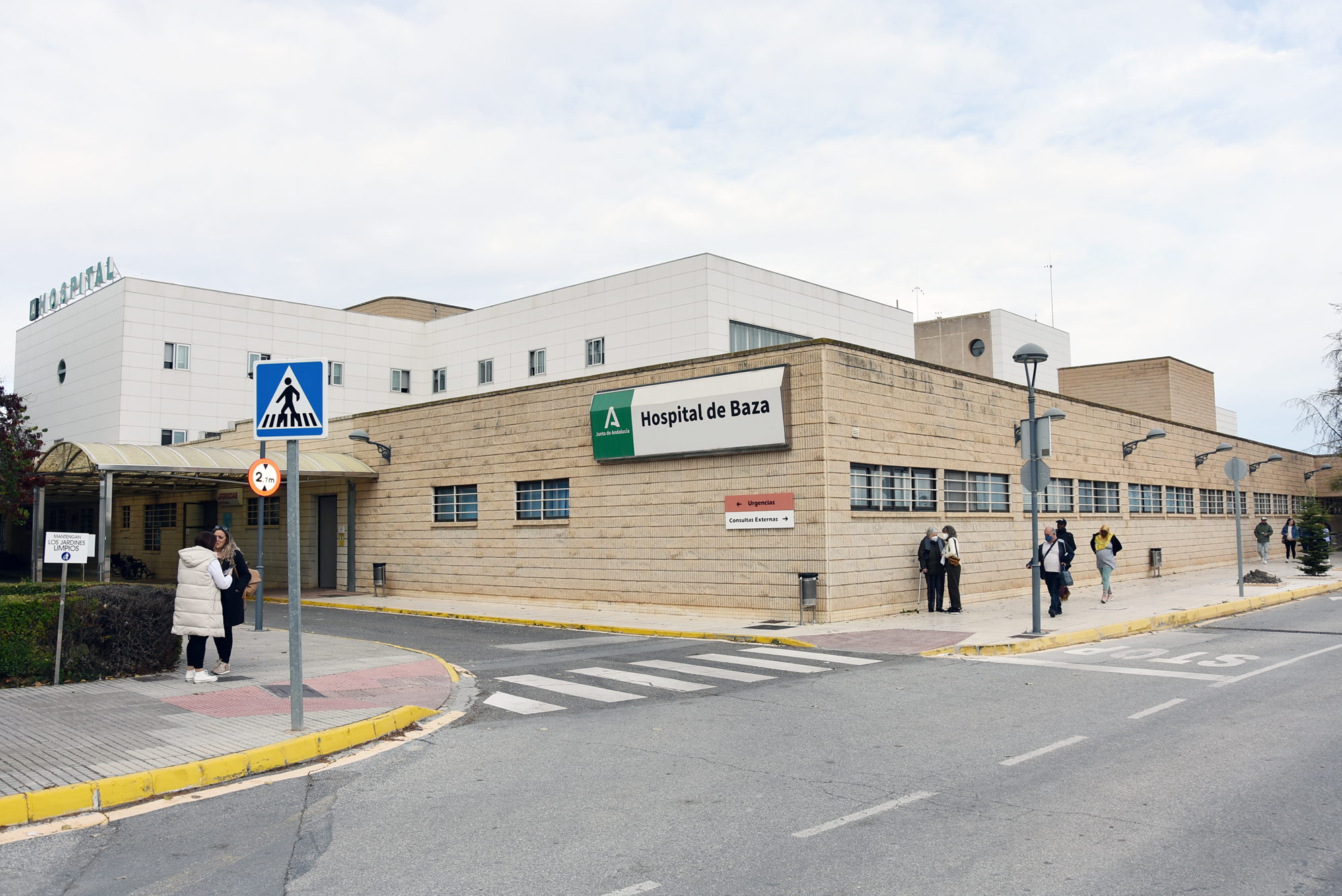 granada-ugt-denuncia-que-la-falta-de-medios-especializados-pone-en-riesgo-a-los-pacientes-criticos-del-nordeste-de-granada-y-deja-desatendidos-a-mas-de-30-000-vecinos-de-la-comarca-de-baza