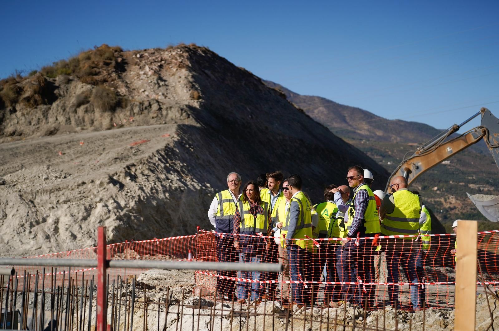 la-junta-avanza-en-el-nuevo-acceso-a-la-alpujarra-obras-del-tunel-y-viaducto-al-33-con-inversion-de-19-millones