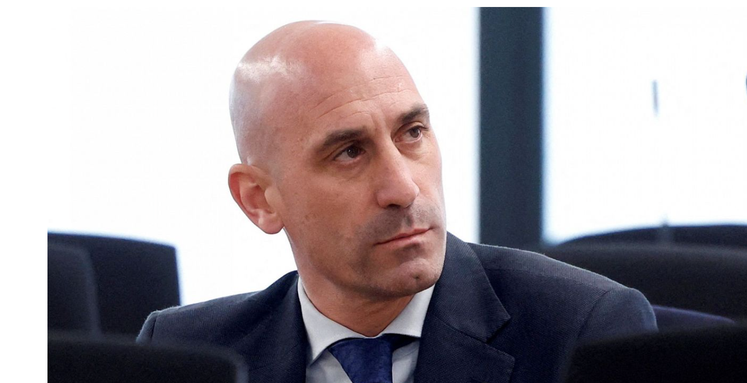 luis-rubiales-presentara-matar-a-rubiales-en-varias-ciudades-espanolas-incluida-granada-y-su-tierra-natal-motril