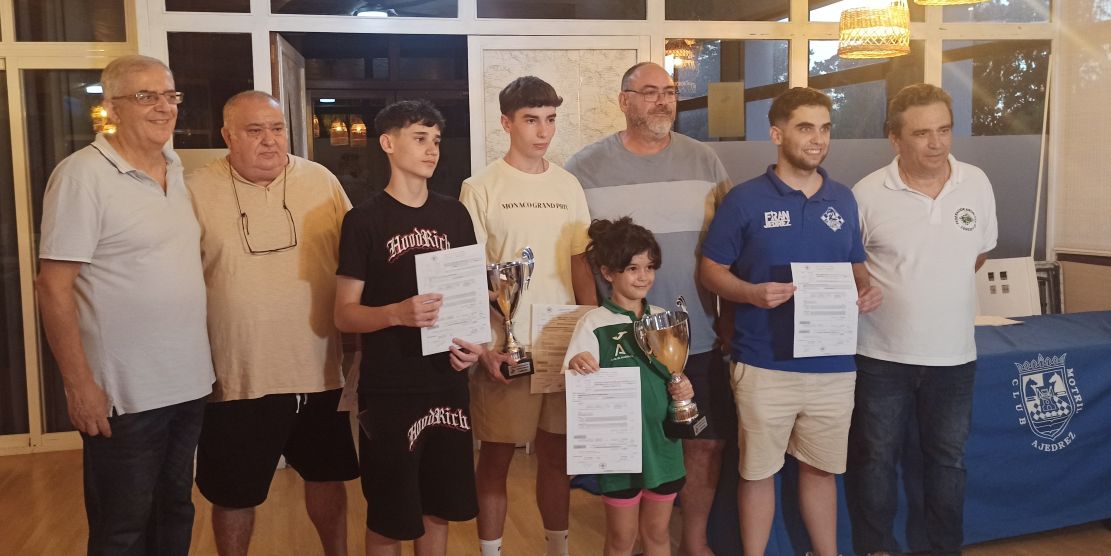 motril-angel-serrano-brillante-campeon-del-campeonato-individual-absoluto-de-ajedrez-granada-2025-elena-ocana-se-corona-campeona-femenina