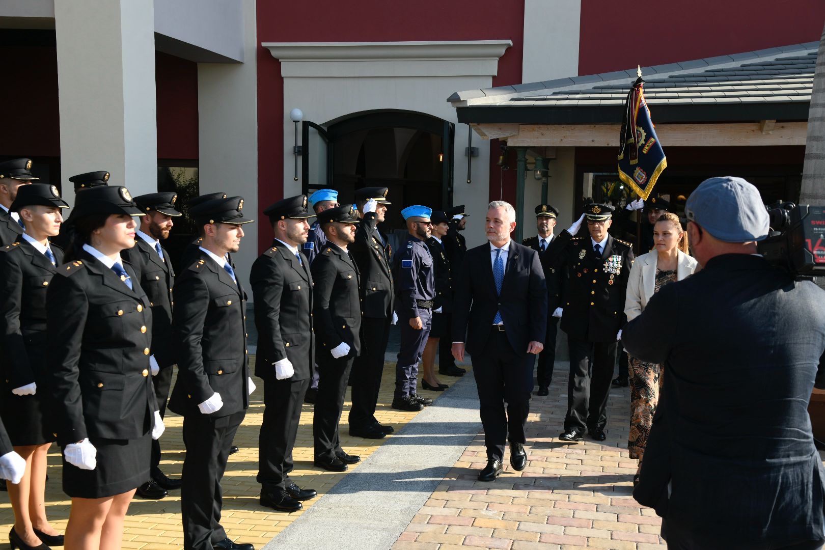 la-policia-nacional-de-motril-celebra-a-sus-angeles-custodios-reconociendo-a-agentes-e-instituciones-destacadas
