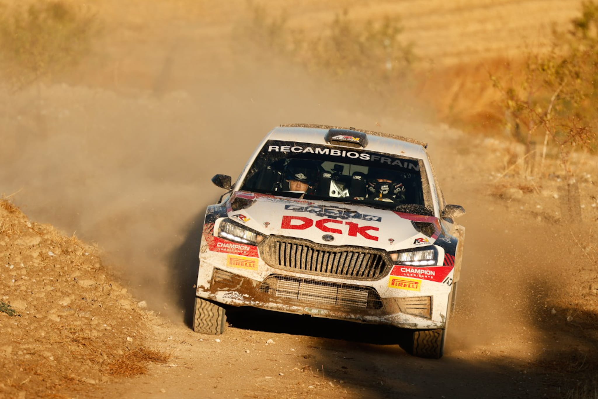 dominio-nordico-en-el-xi-rallye-ciudad-de-granada-heikkila-marca-el-ritmo-del-fin-de-semana