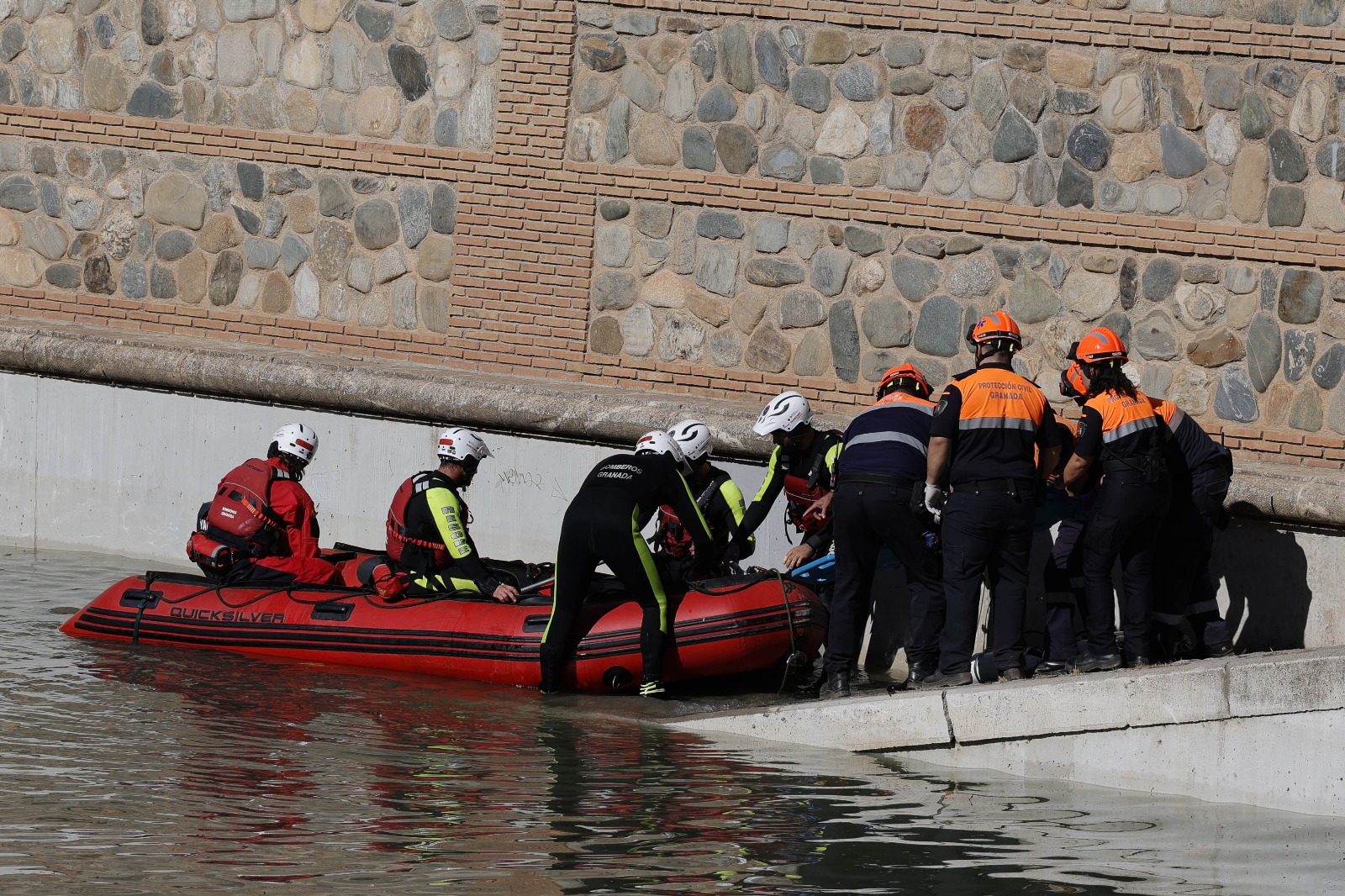 granada-activa-un-simulacro-de-riesgo-por-desbordamiento-del-genil-para-evaluar-su-plan-de-actuacion