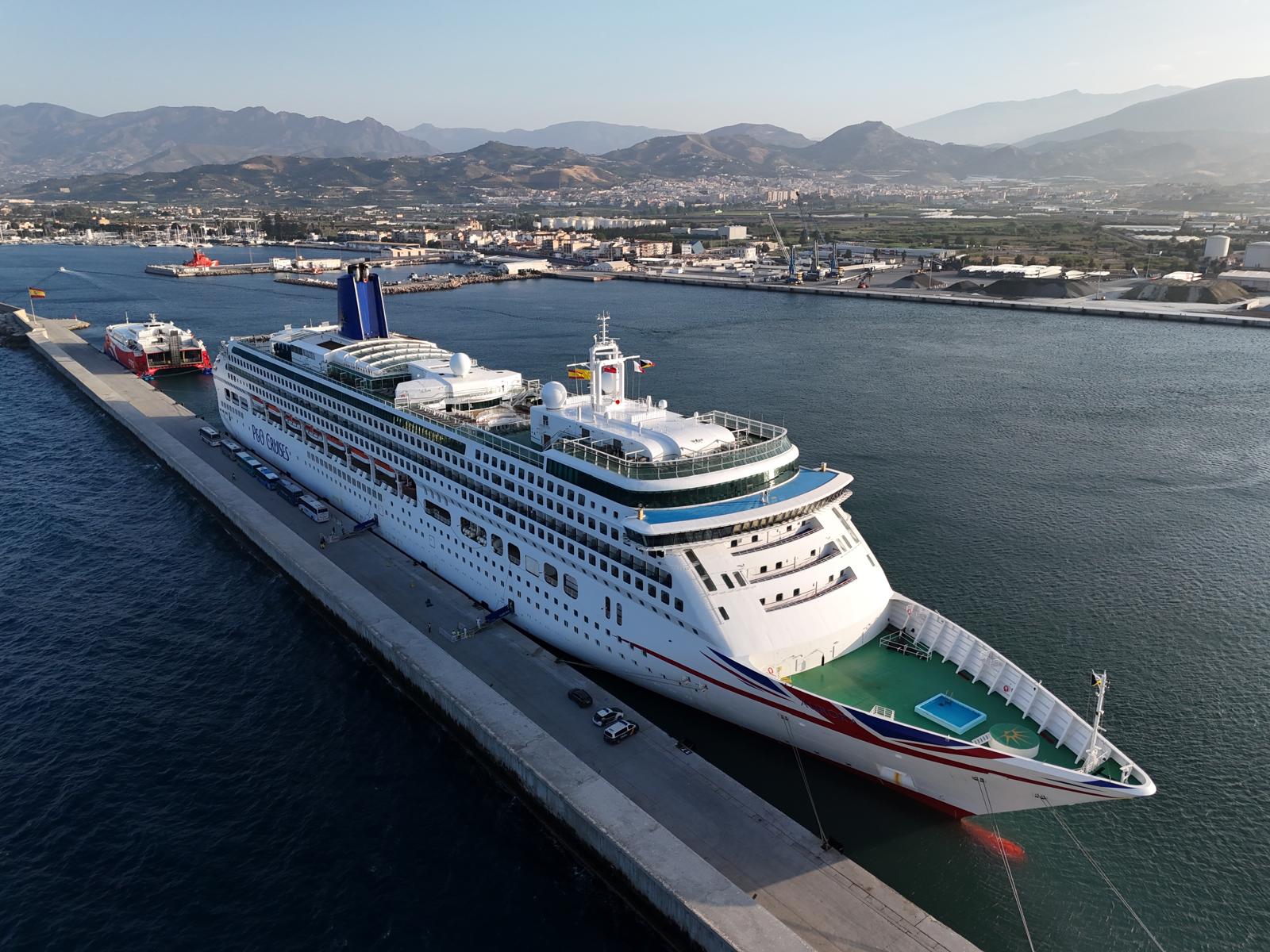 motril-preve-13-escalas-de-crucero-y-15-390-pasajeros-entre-octubre-y-diciembre-impulsando-turismo-y-comercio