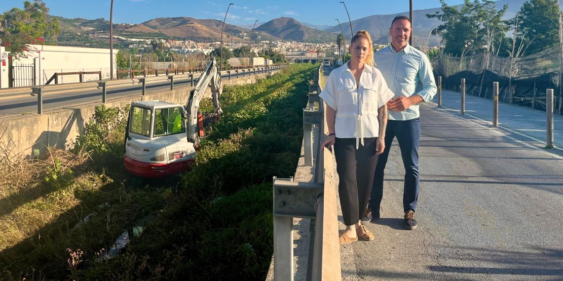 motril-refuerza-la-prevencion-ante-lluvias-con-la-limpieza-y-mantenimiento-de-la-rambla-de-las-brujas