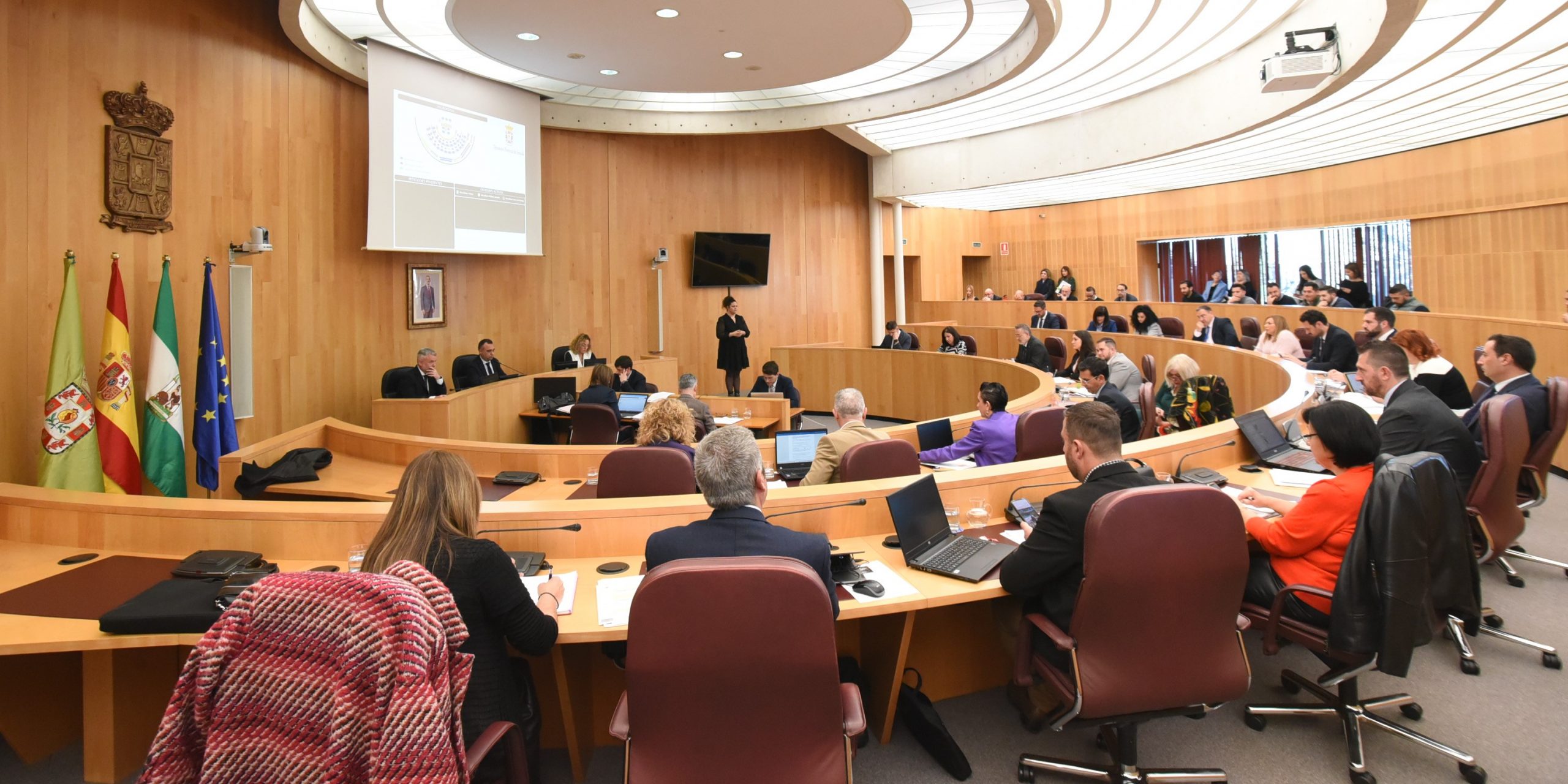 diputacion-de-granada-instalara-sensores-en-domicilios-de-mayores-para-reforzar-su-seguridad-y-combatir-la-soledad-no-deseada