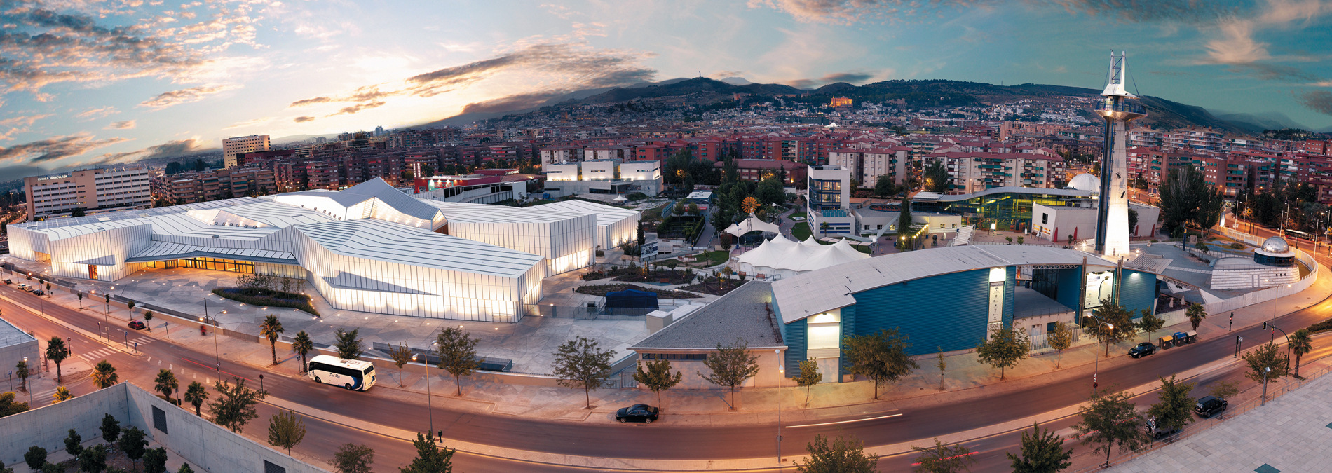 granada-reune-a-mas-de-50-chefs-con-estrellas-michelin-junto-a-referentes-de-la-alta-gastronomia-como-luis-suarez-de-lezo-y-alfonso-marin-caffarena