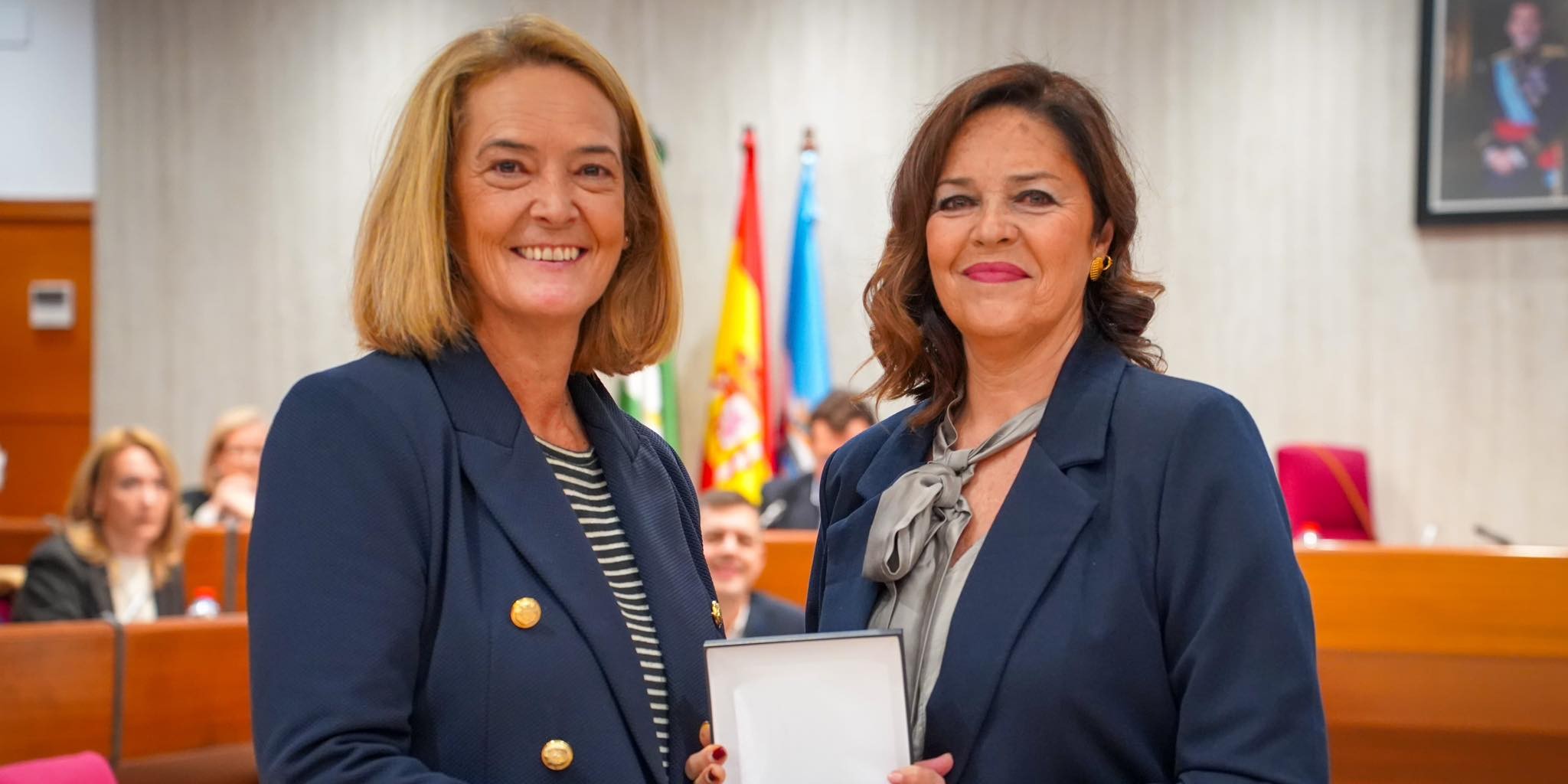 la-alcaldesa-de-motril-asume-economia-hacienda-y-nuevas-tecnologias-ante-la-entrada-de-mayte-jimenez-como-nueva-concejala-del-gobierno-municipal