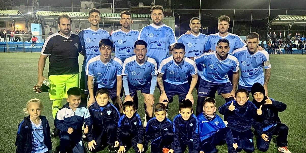 el-almunecar-cf-se-impone-1-4-en-el-primer-derbi-senior-contra-el-cd-almunecar-city-y-refuerza-su-liderato