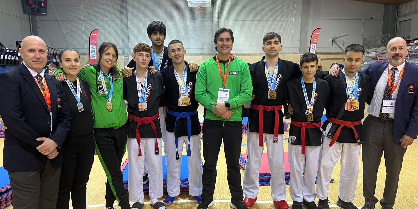 almunecar-casi-treinta-medallas-y-nueve-campeones-nacionales-para-el-club-de-kenpo-adakka-en-el-campeonato-de-espana-absoluto-2025