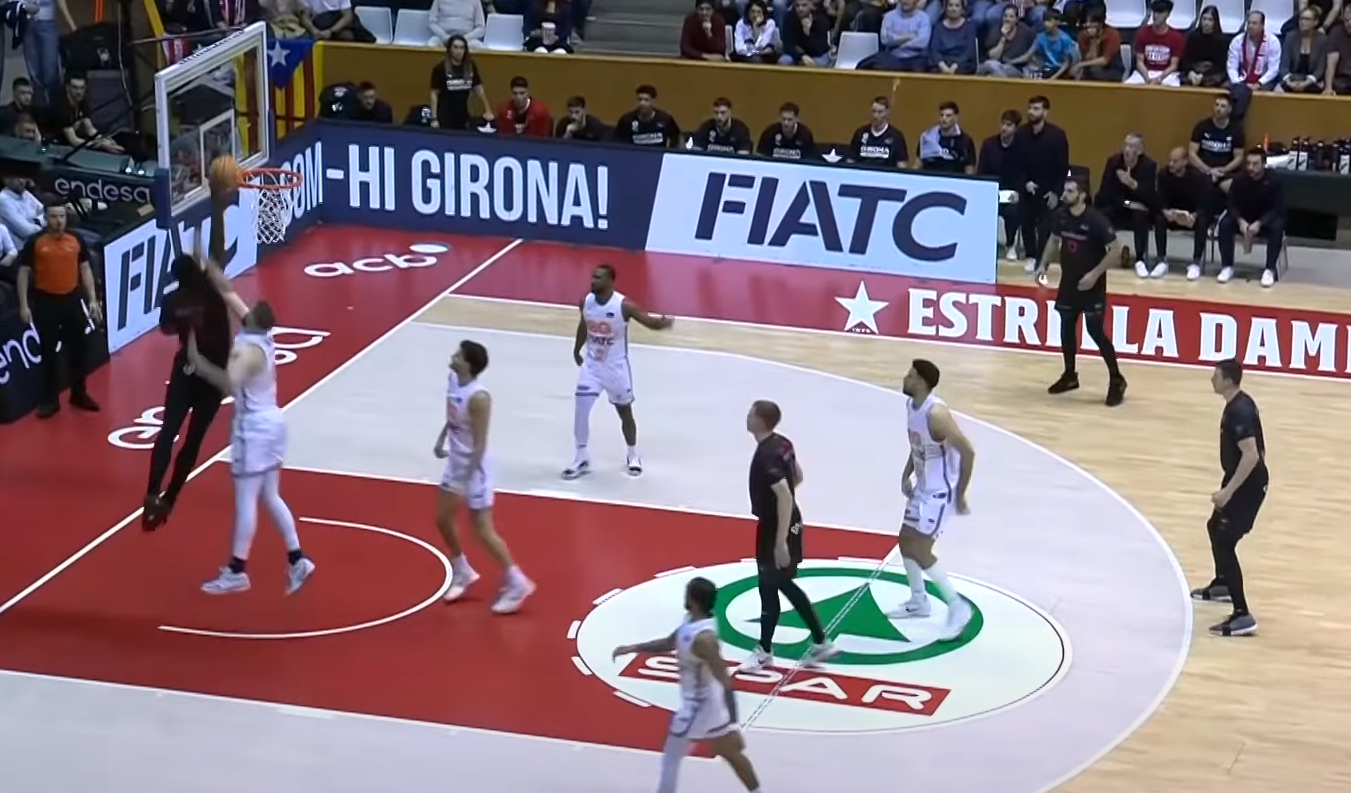 el-coviran-roza-la-gesta-en-girona-y-se-queda-sin-premio-en-el-tramo-final