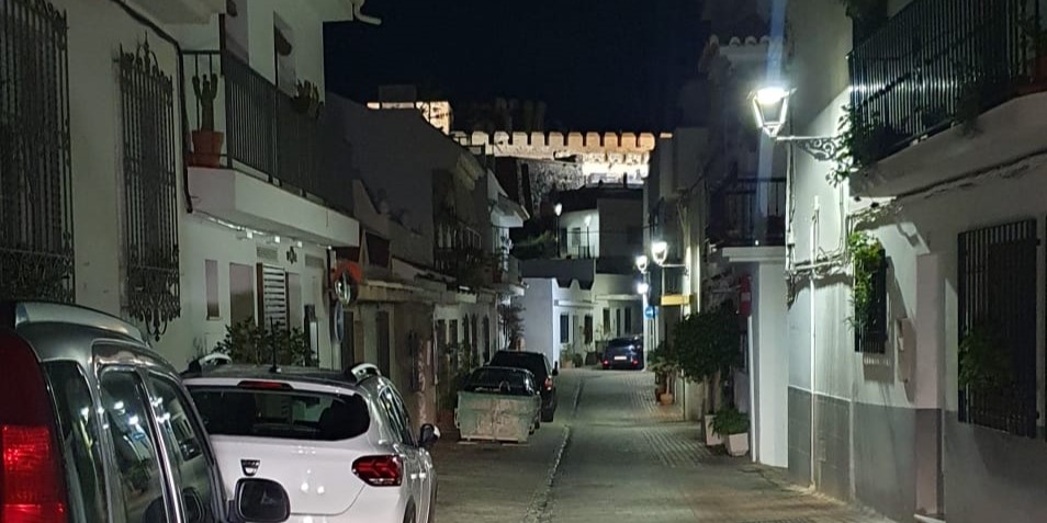 salobrena-convierte-el-reciclaje-en-premio-bonos-de-50e-para-quienes-consuman-en-comercios-sostenibles